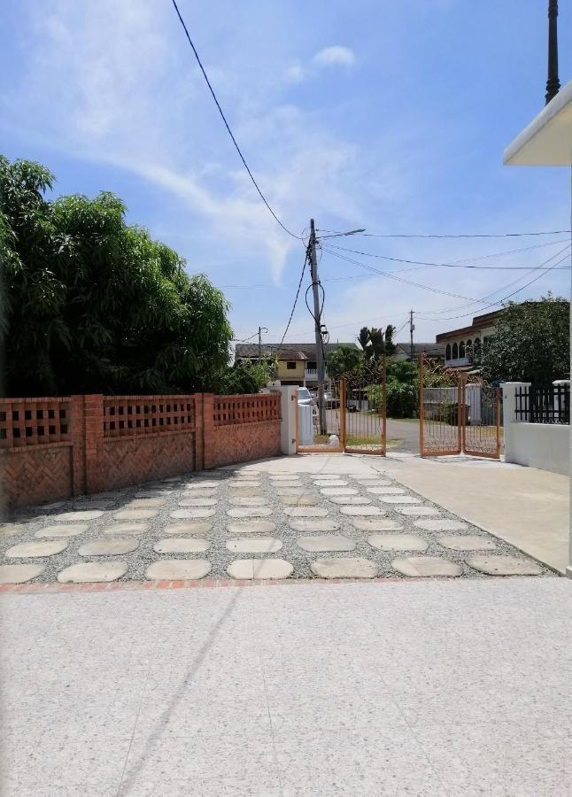 Klebang Seacove Spacious 5Br Villa By Nestcove Malacca Bagian luar foto
